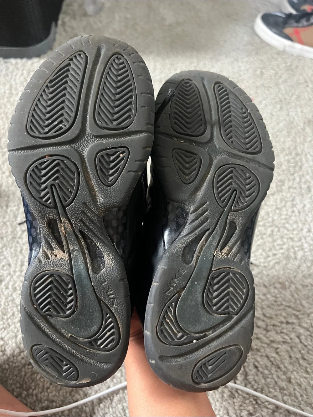 Nike Men's Black Low-Top Sneakers